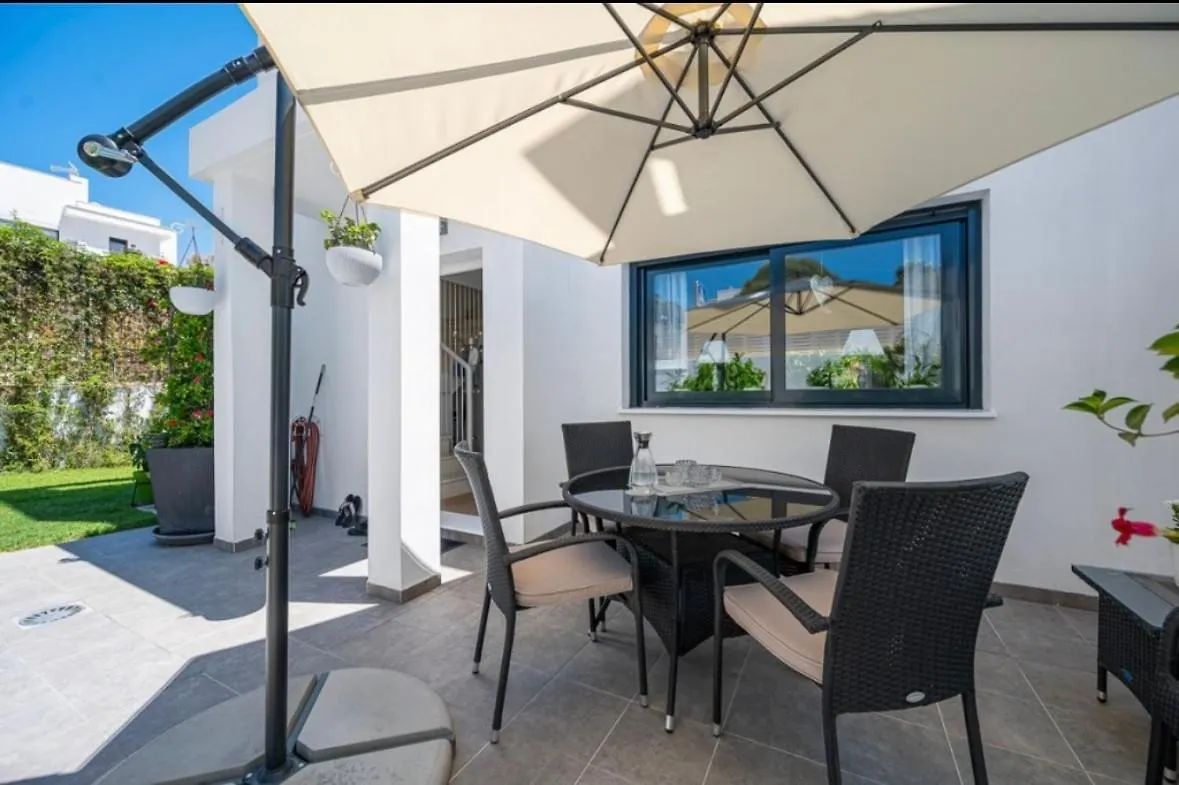 Casa Elah - Luxury Villa Nerja 0*,  Spanien